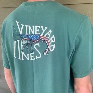 Men’s Vineyard Vines T-shirt Large